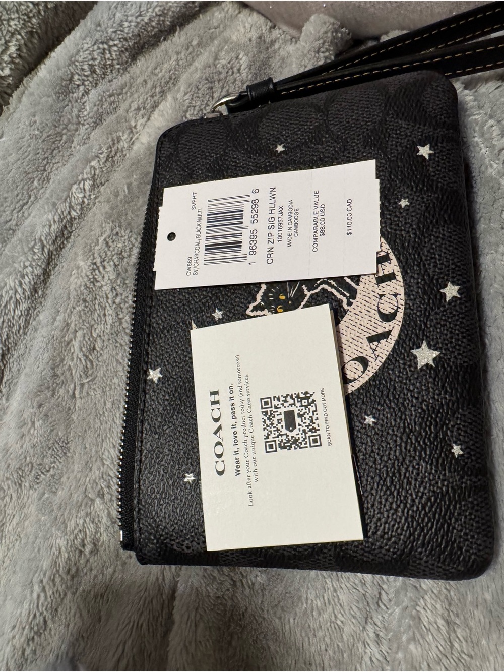 Coach Corner Zip Wristlet In Signature Canvas With Halloween Black Cat CW869 NWT - Picture 4 of 4